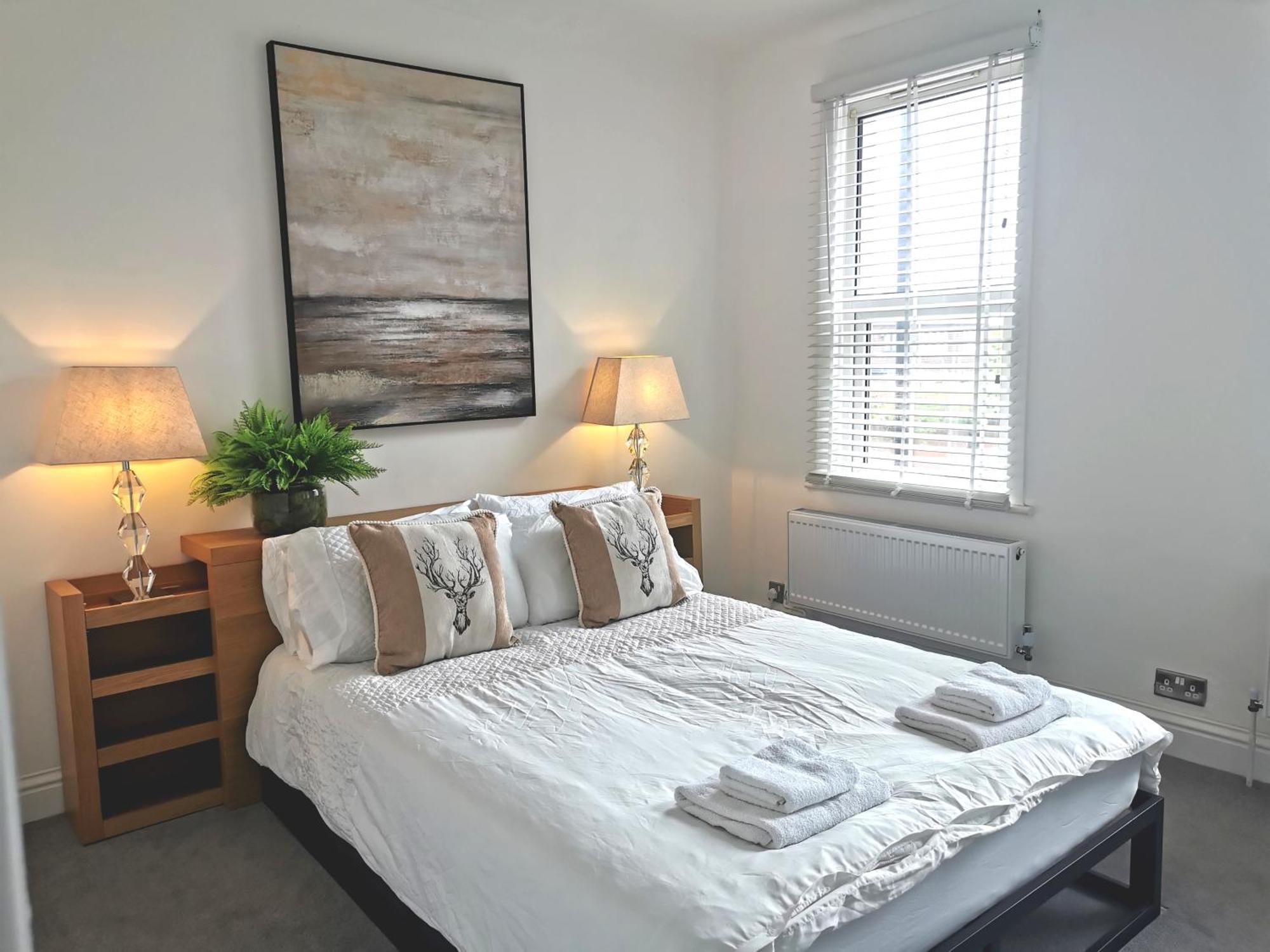 No 10 Spacious 2-bedroom House In Stratford With Parking For Up To Six Casa de Férias